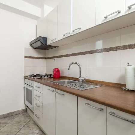 Semesterbostad Diana - Lbn307 By Interhome